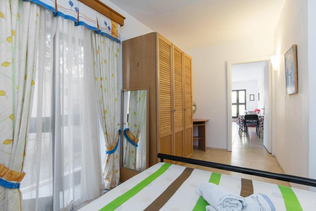Apartment Spacious, Modern Near Andclose To St. Julians Naxxar